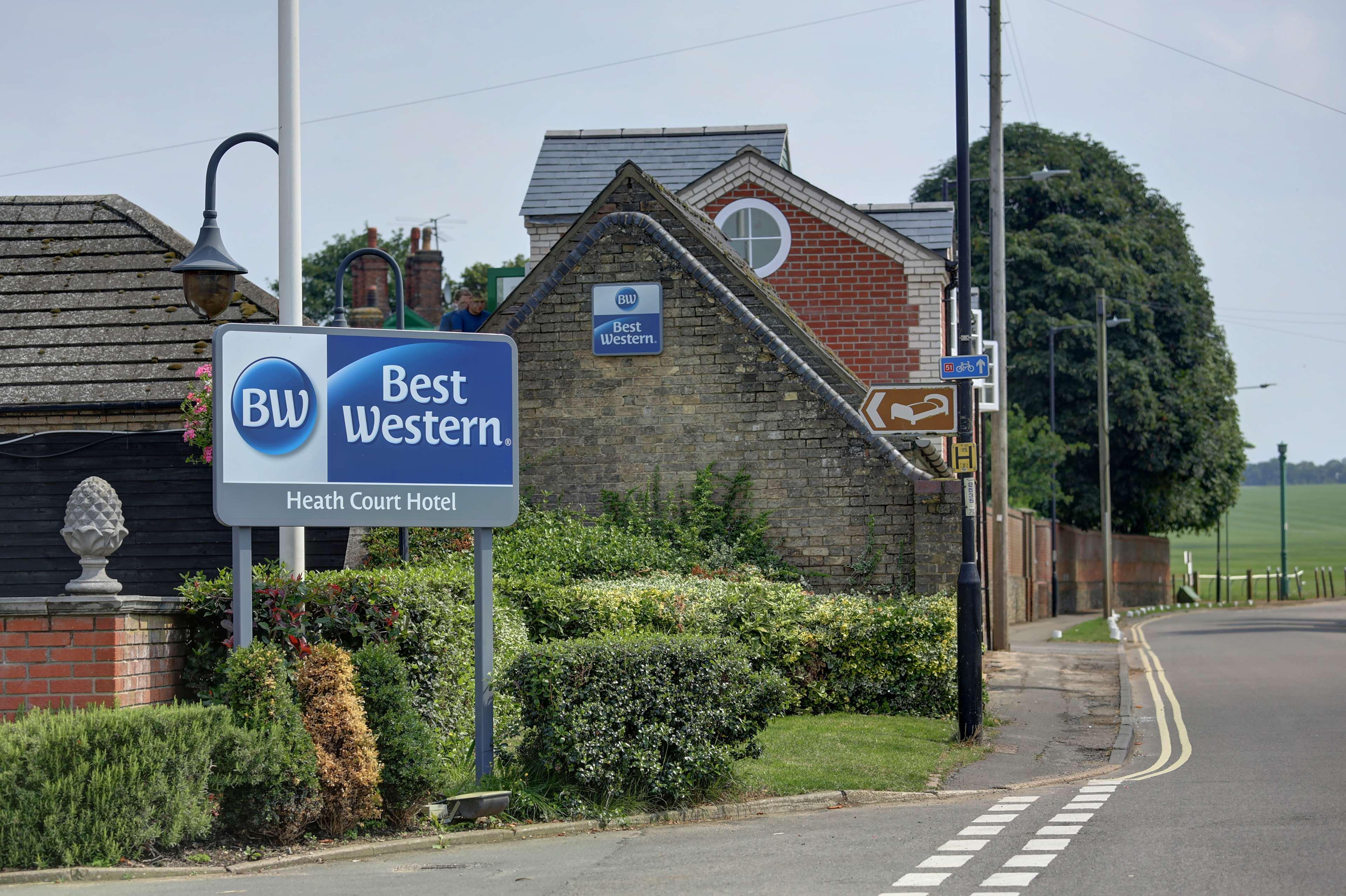 Best Western Heath Court Hotel Newmarket  Kültér fotó