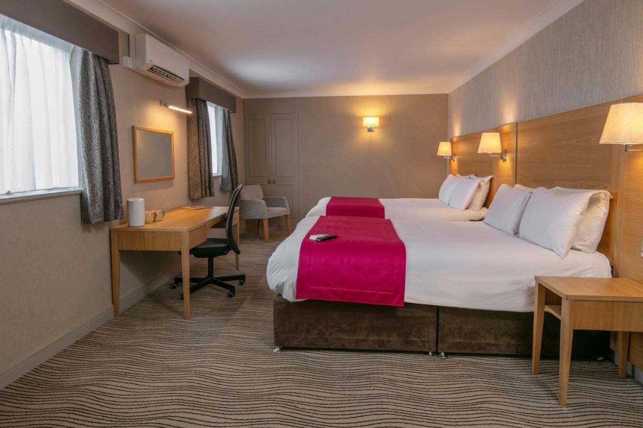 Best Western Heath Court Hotel Newmarket  Kültér fotó
