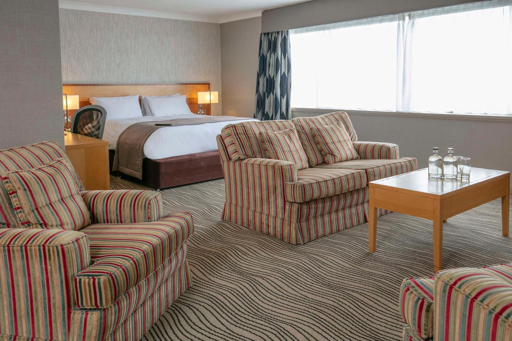 Best Western Heath Court Hotel Newmarket  Kültér fotó