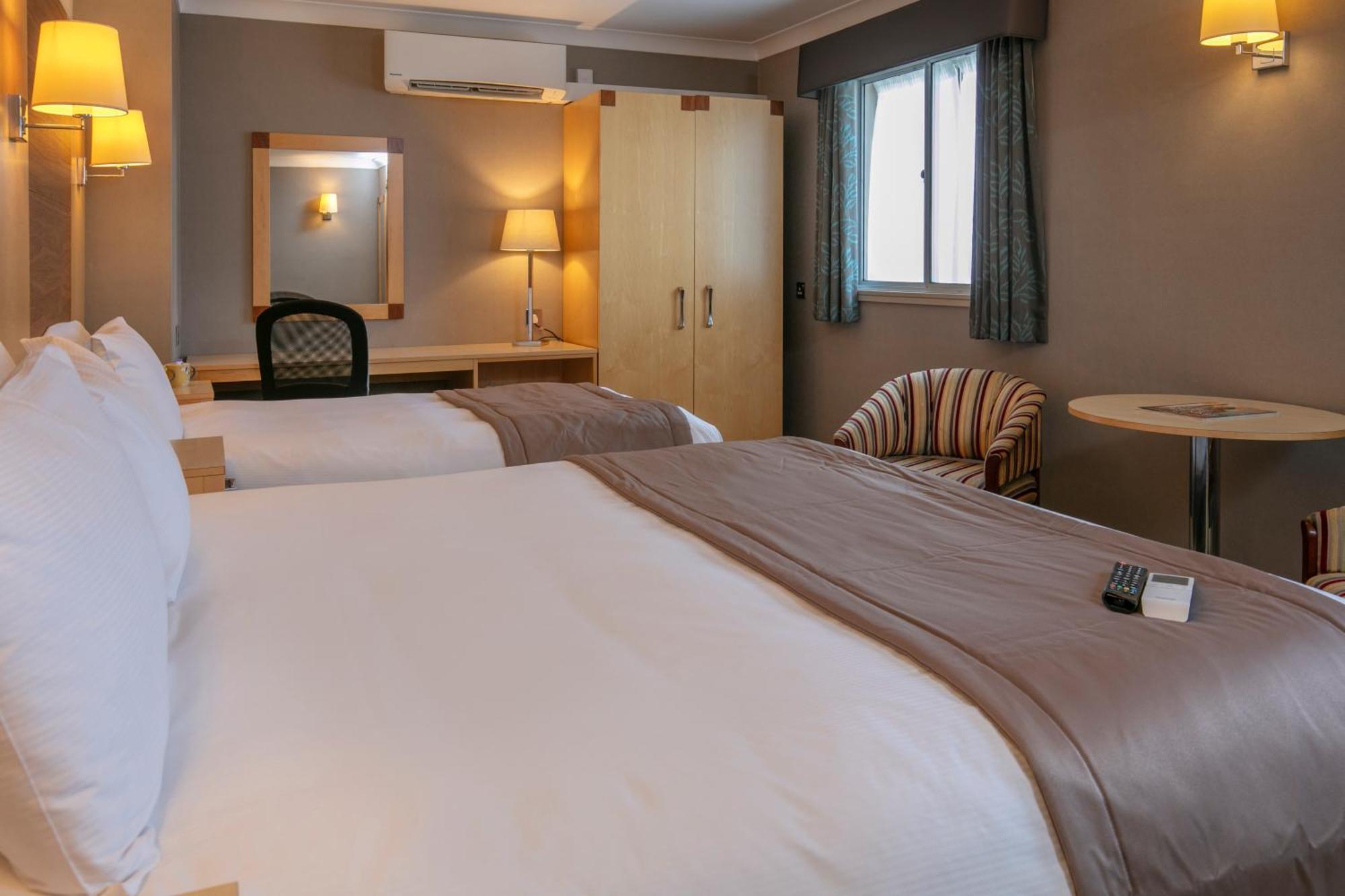Best Western Heath Court Hotel Newmarket  Kültér fotó