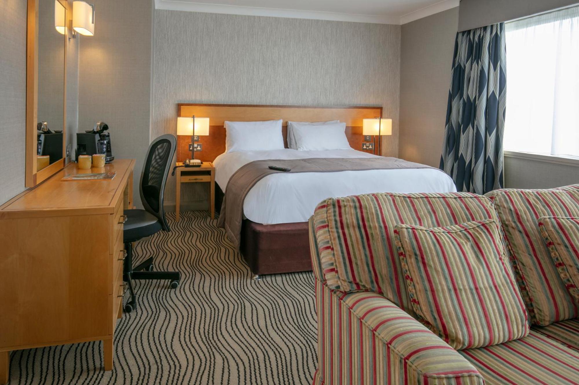 Best Western Heath Court Hotel Newmarket  Kültér fotó