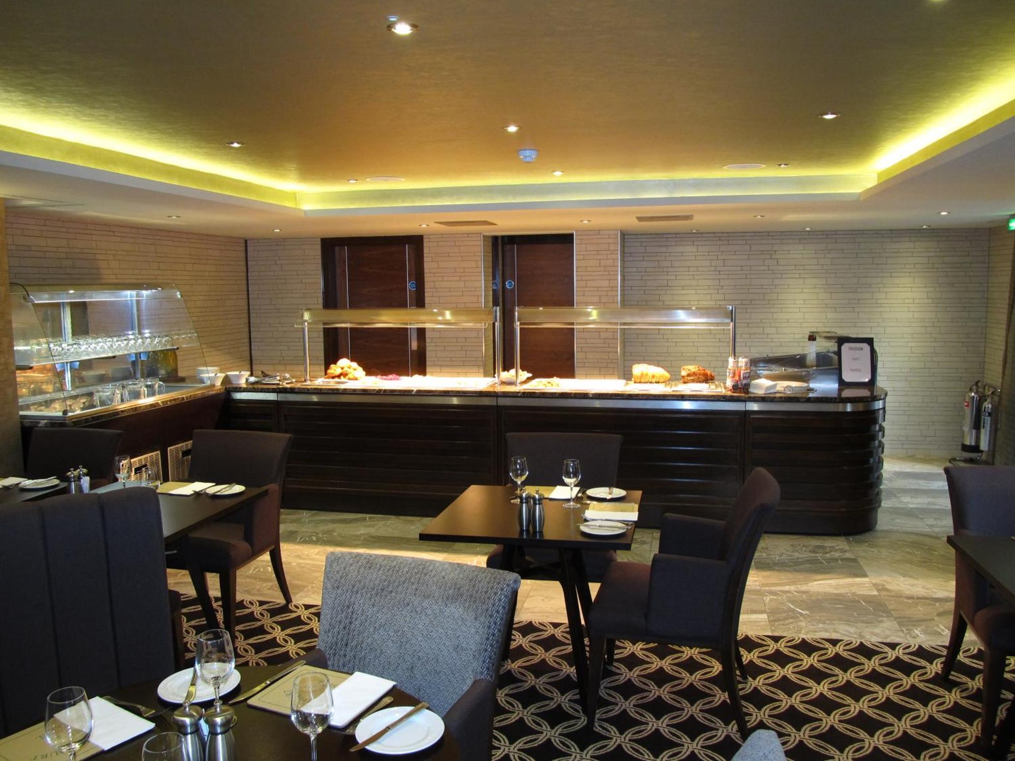 Best Western Heath Court Hotel Newmarket  Kültér fotó
